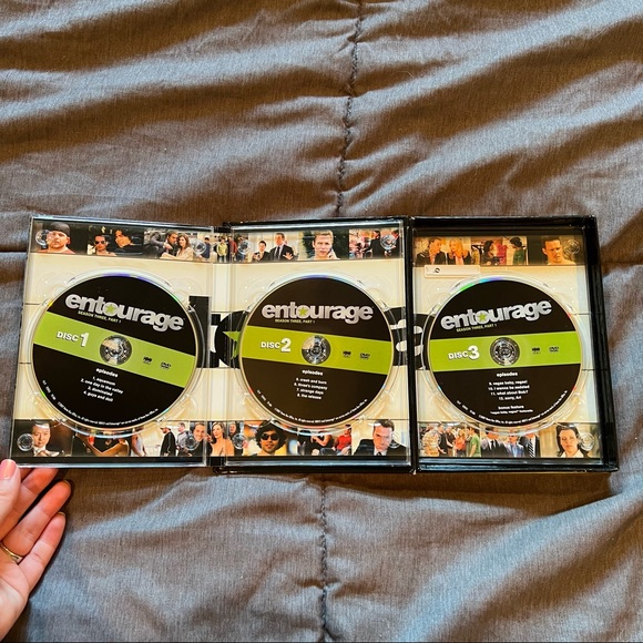 Entourage Seasons 1-4 on DVD HBO 2000s Drama LA Jeremy Piven Adrian Grenier - Picture 7 of 11